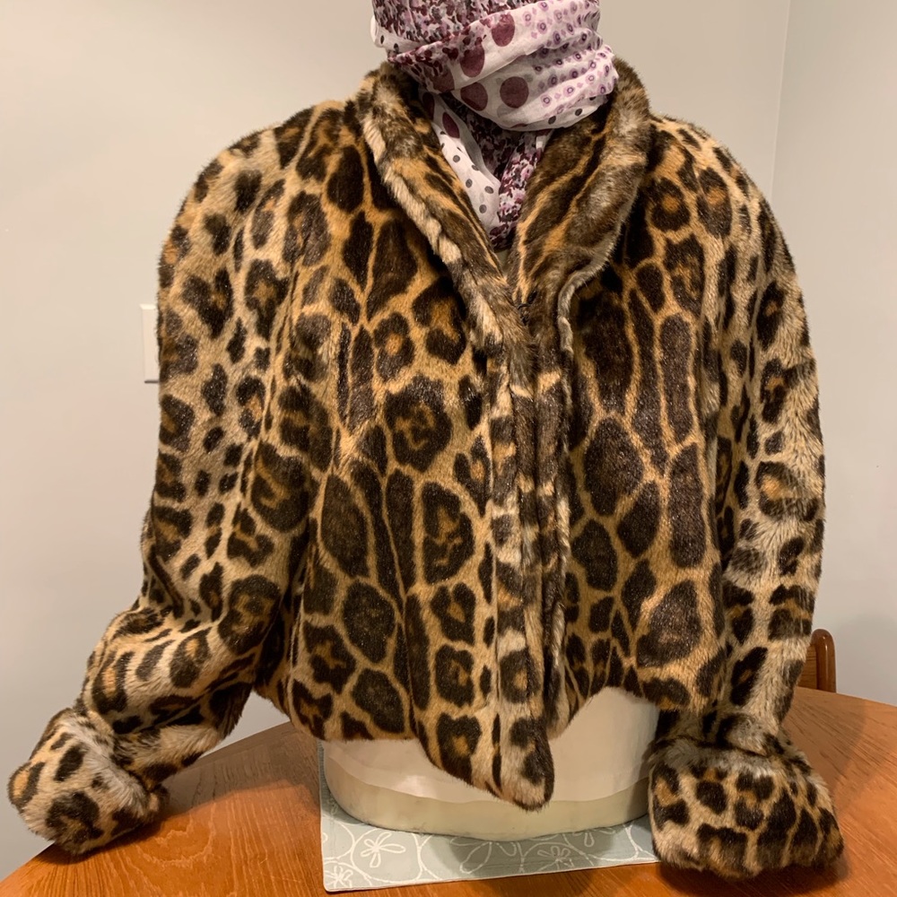 Mondi vintage faux leopard fur bolero jacket Ladies 38. NWOT